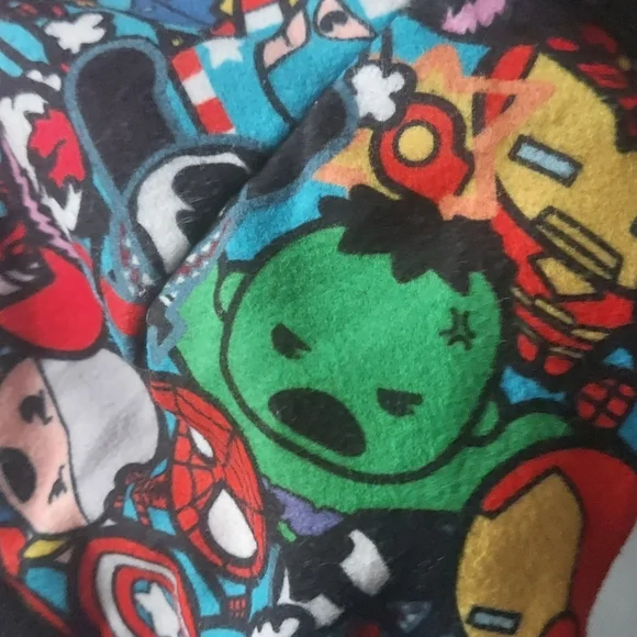 Marvel Comics Beanie - Picture 4 of 5